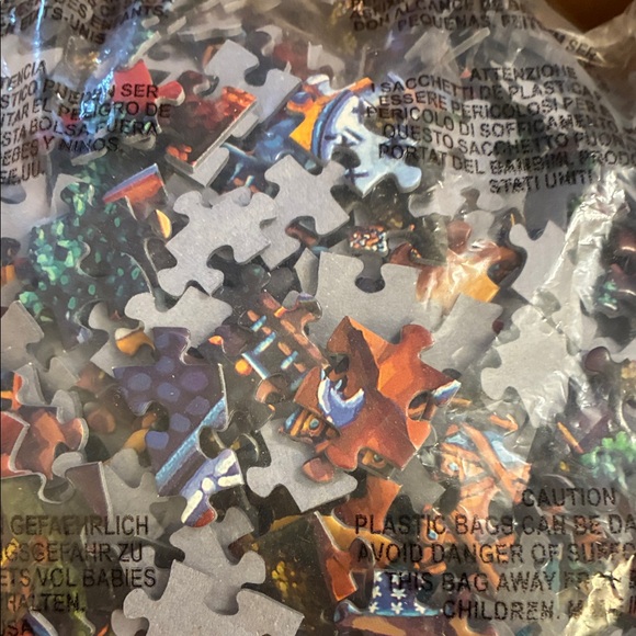 Dowdle Train Station Jigsaw Puzzle 1000 pieces includes poster - Picture 4 of 7